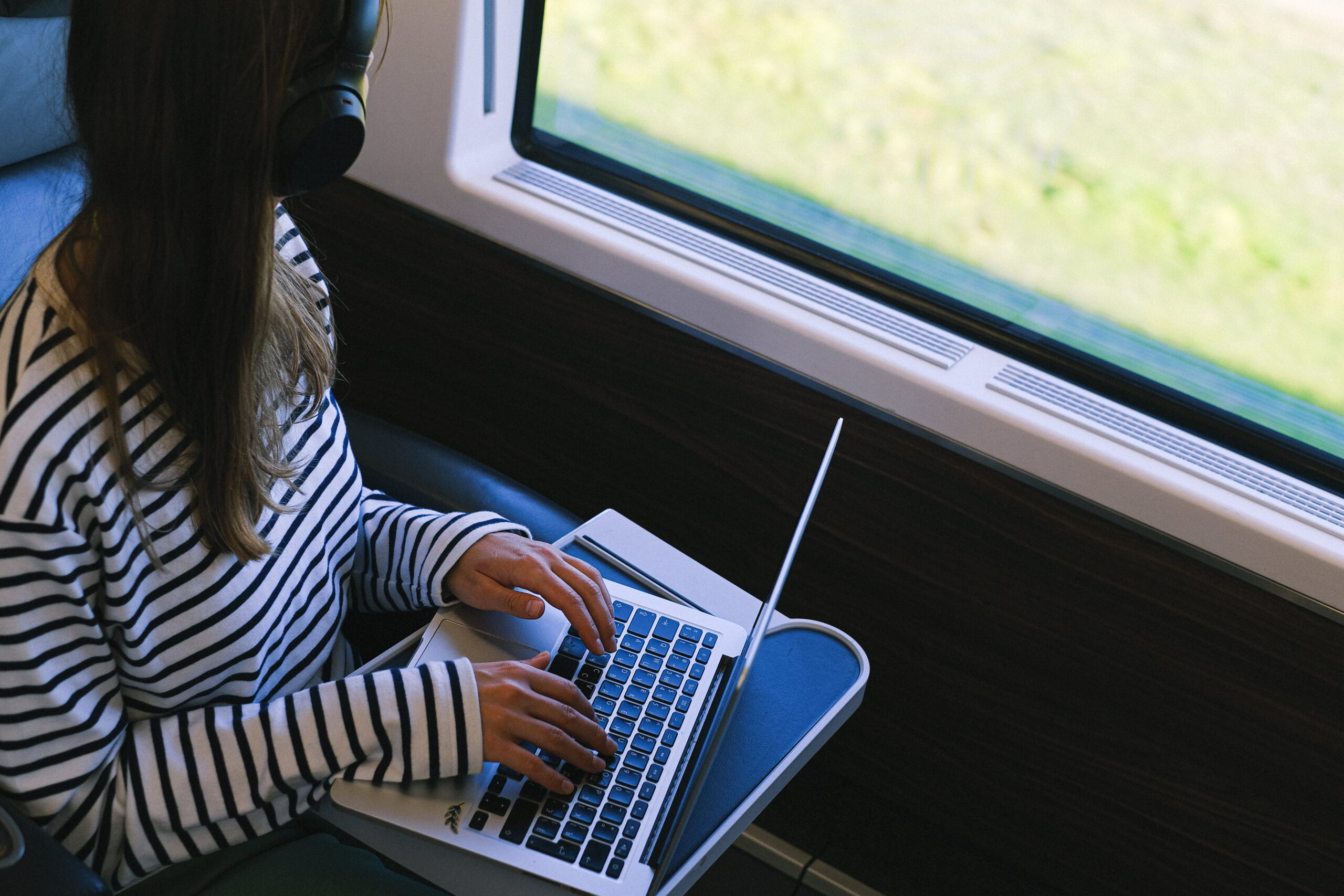 ASUS Vivobook 13 Slate – Twoje centrum mobilności i funkcjonalności